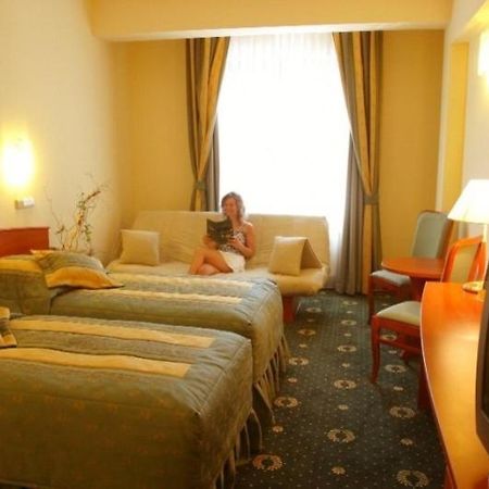 Hotel Abrava Drawsko Pomorskie Luaran gambar