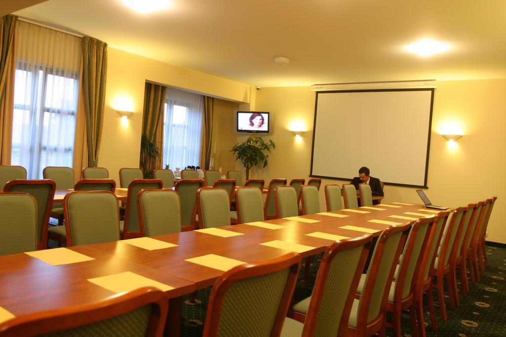 Hotel Abrava Drawsko Pomorskie Luaran gambar