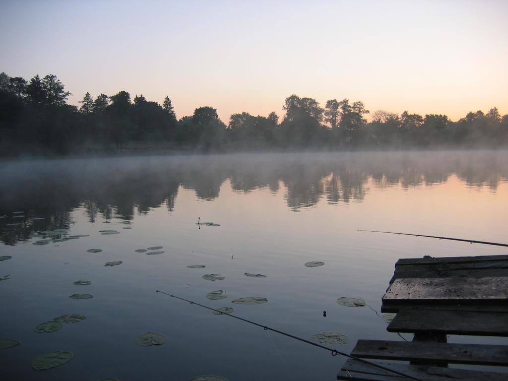 Hotel Abrava Drawsko Pomorskie Luaran gambar